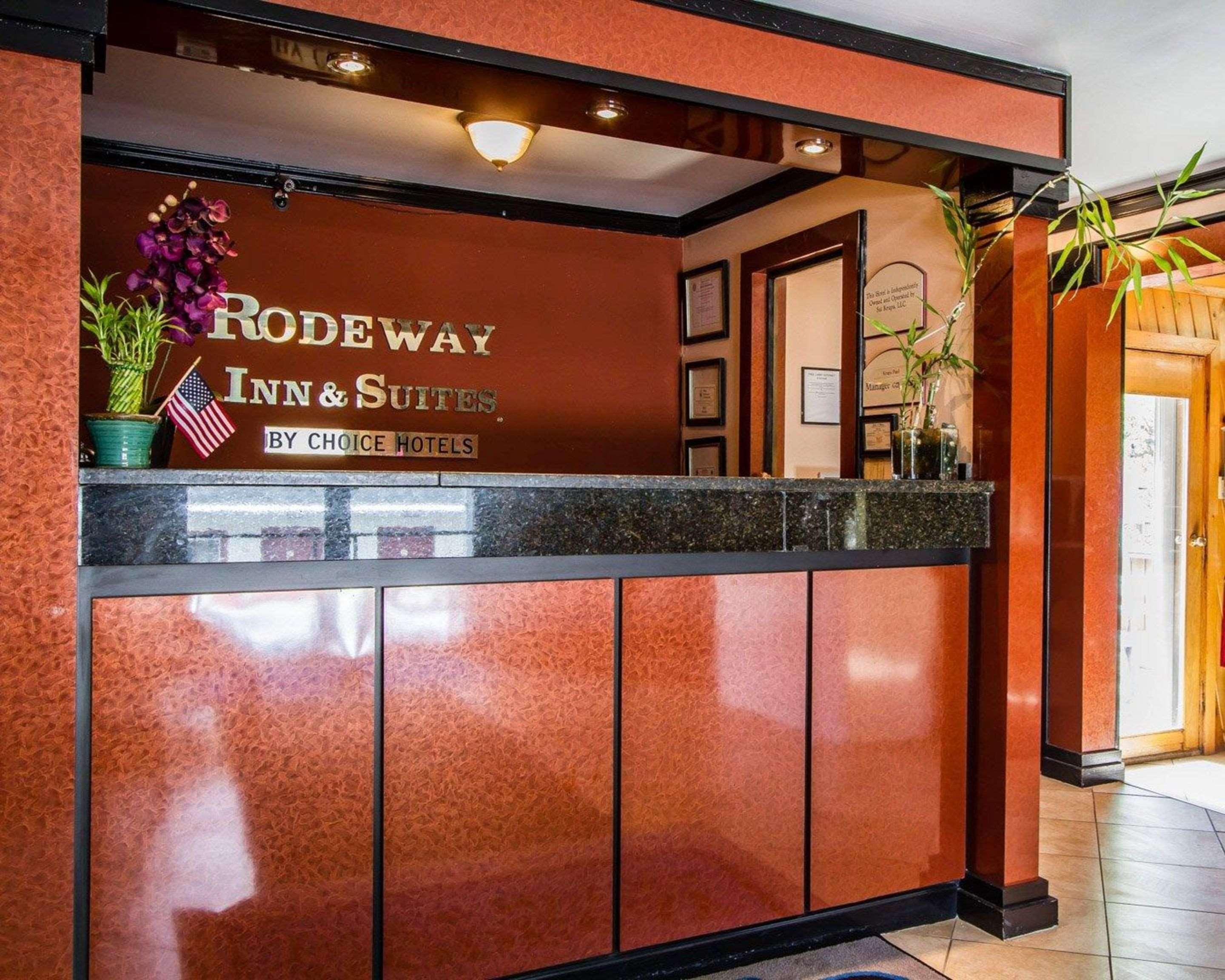 Rodeway Inn & Suites Brunswick Near Hwy 1 Kültér fotó